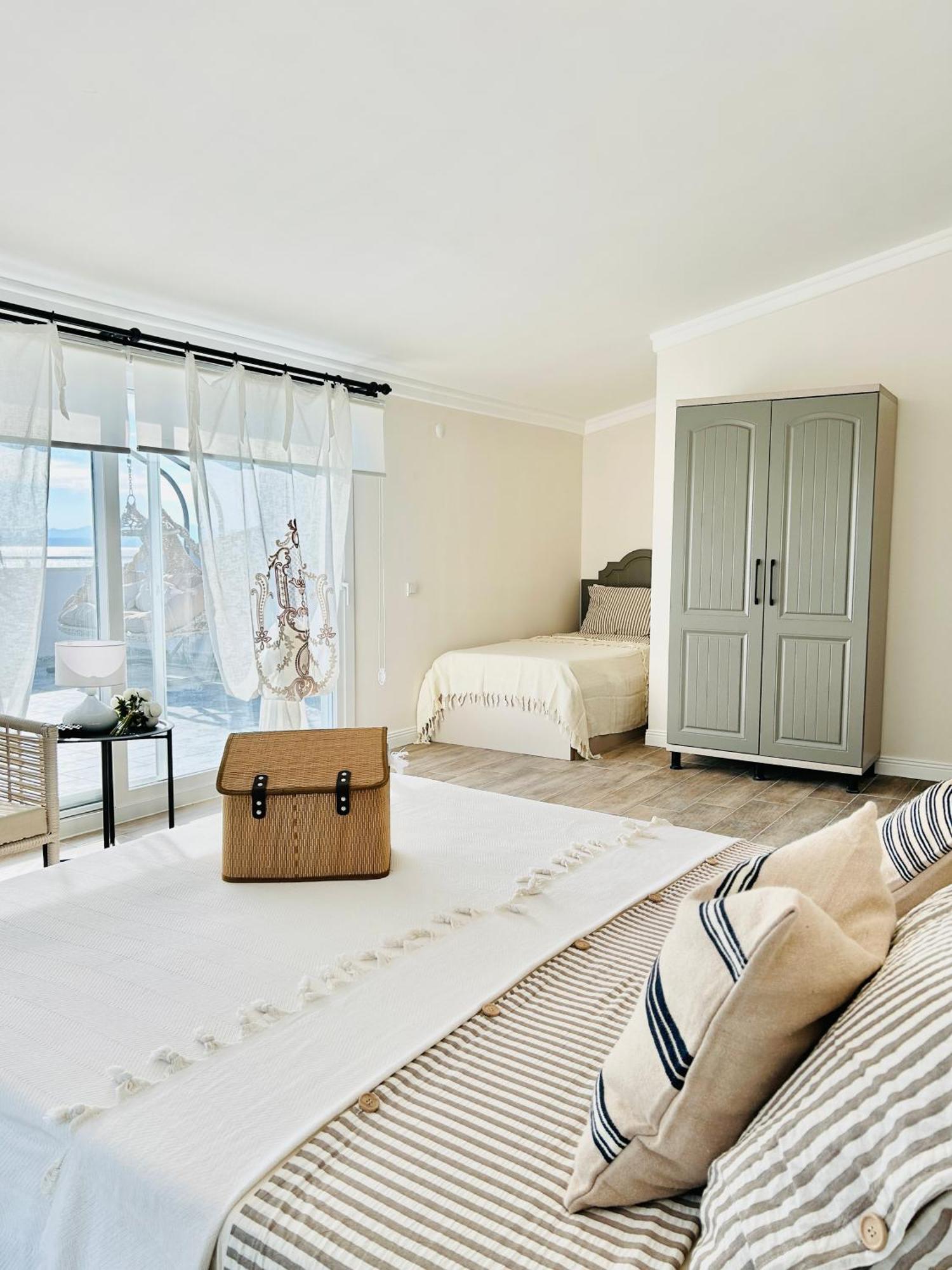 Soho Ayvalik Beach House Hotel Küçükköy Kültér fotó